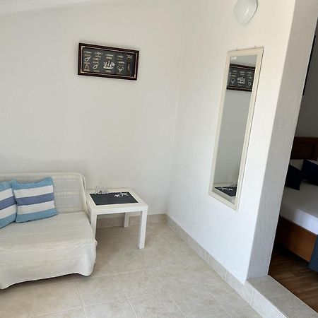 Apartments & Rooms Pierino Bol Exterior photo