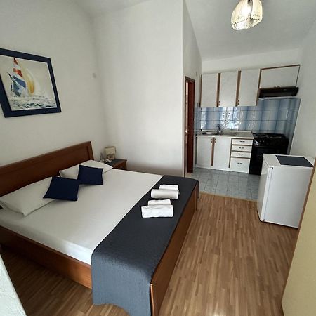 Apartments & Rooms Pierino Bol Exterior photo