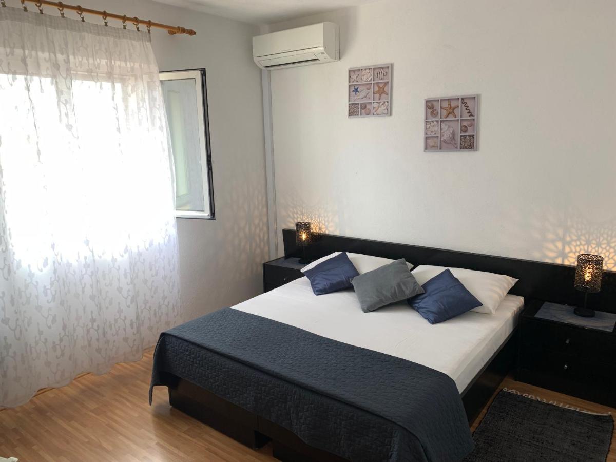 Apartments & Rooms Pierino Bol Exterior photo