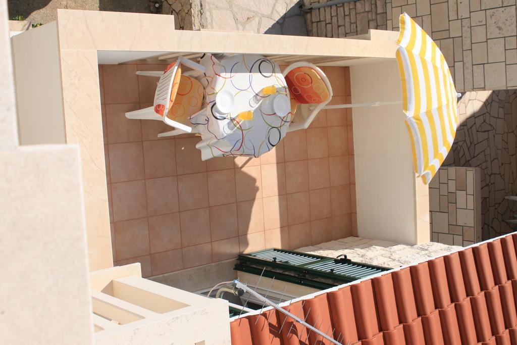 Apartments & Rooms Pierino Bol Exterior photo