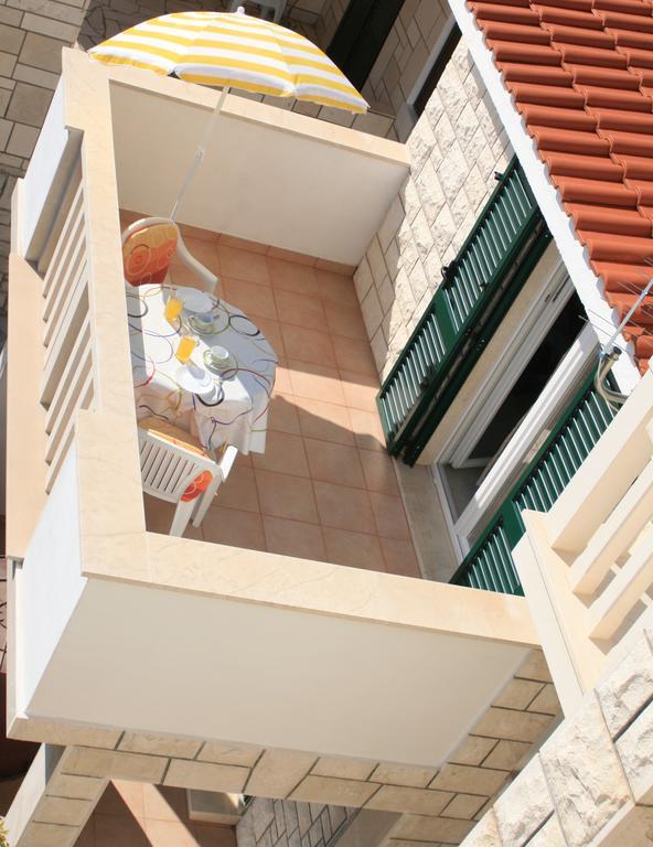 Apartments & Rooms Pierino Bol Exterior photo