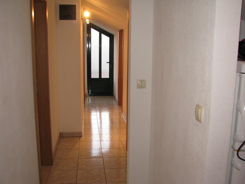 Apartments & Rooms Pierino Bol Exterior photo