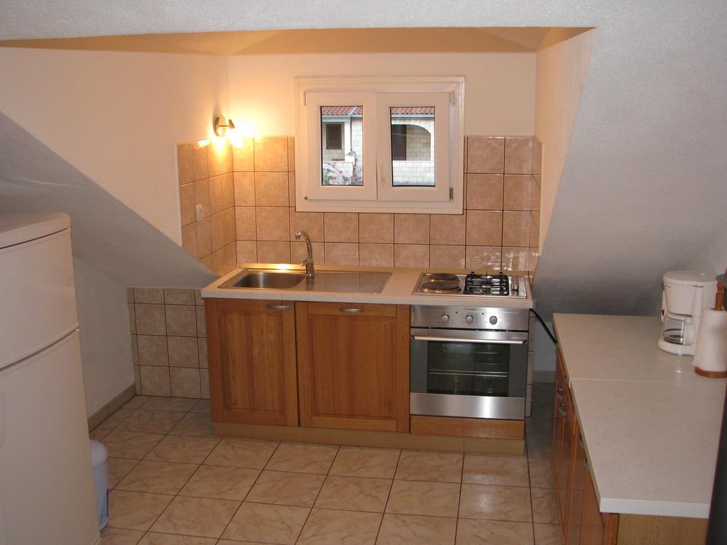 Apartments & Rooms Pierino Bol Exterior photo